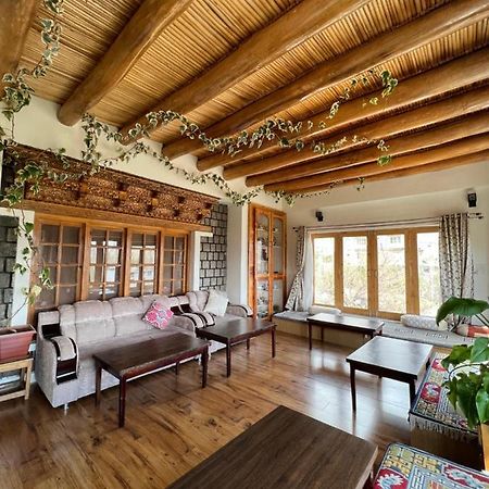 Heschuk Guest House レー エクステリア 写真
