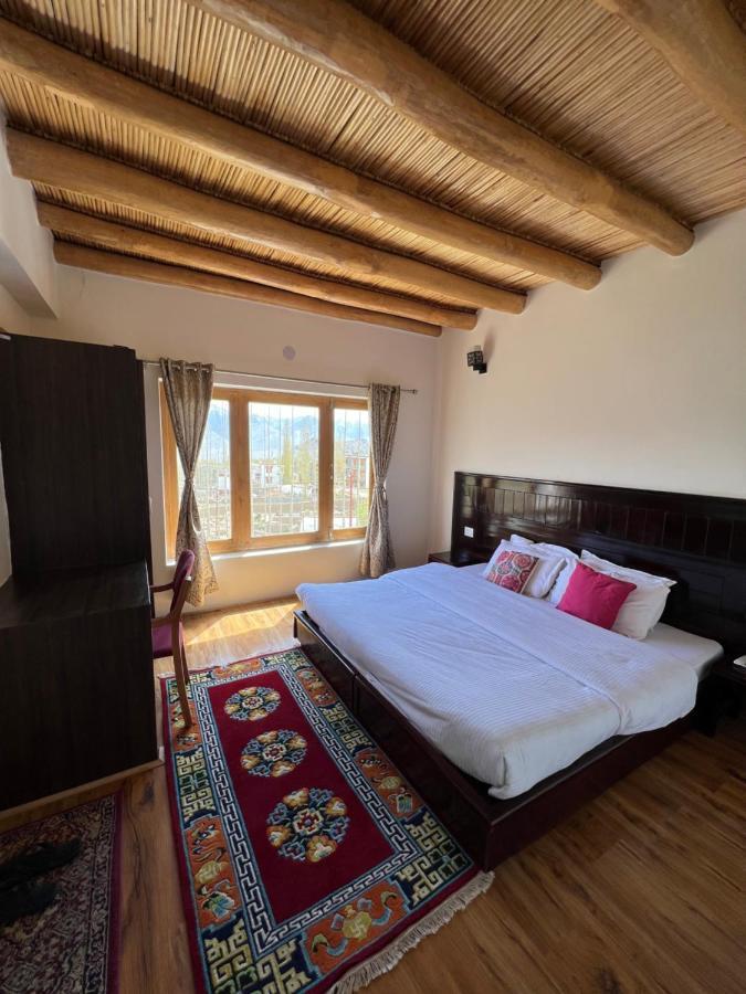 Heschuk Guest House レー エクステリア 写真