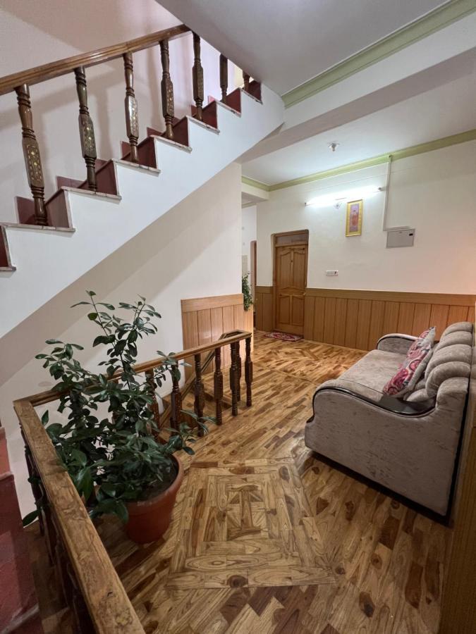Heschuk Guest House レー エクステリア 写真