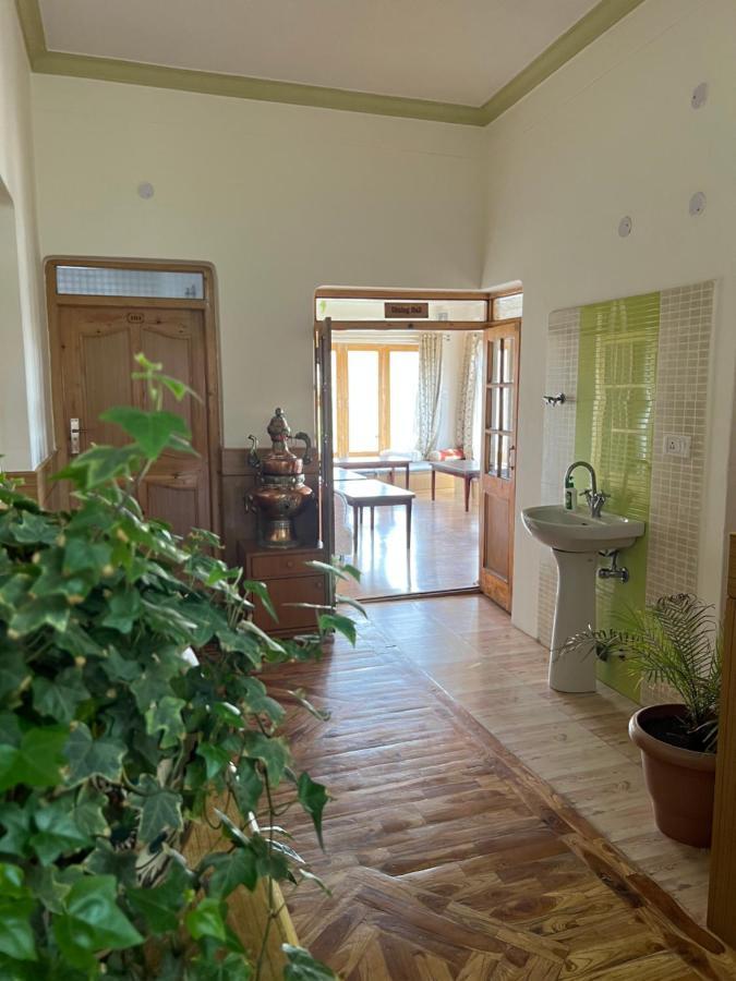 Heschuk Guest House レー エクステリア 写真