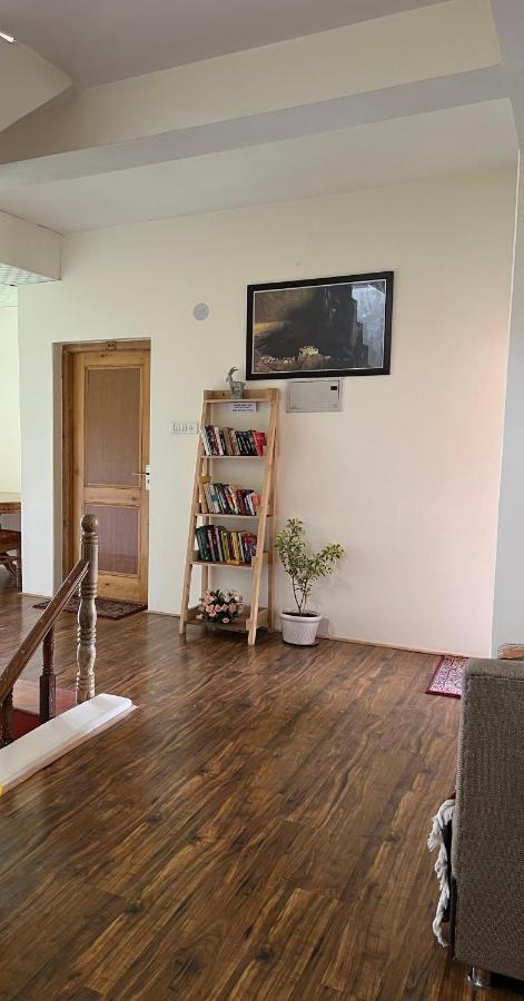 Heschuk Guest House レー エクステリア 写真