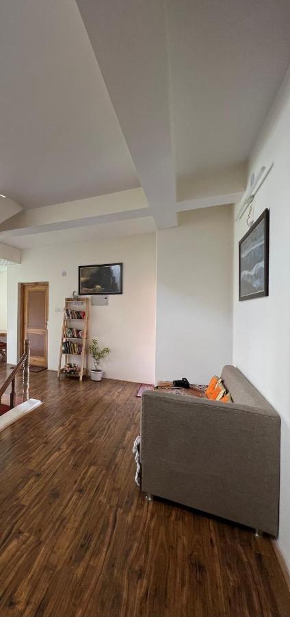 Heschuk Guest House レー エクステリア 写真