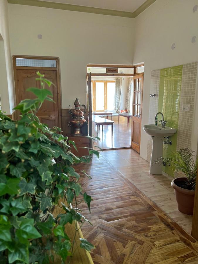 Heschuk Guest House レー エクステリア 写真