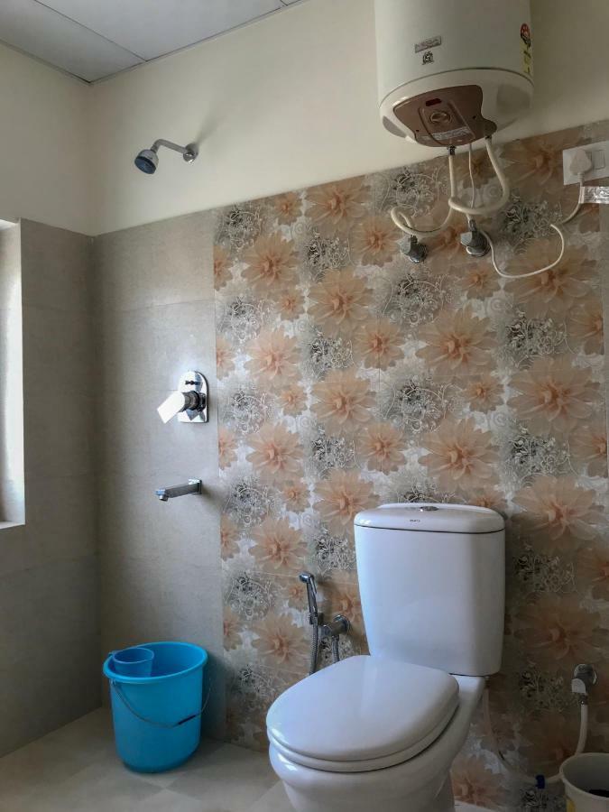 Heschuk Guest House レー エクステリア 写真